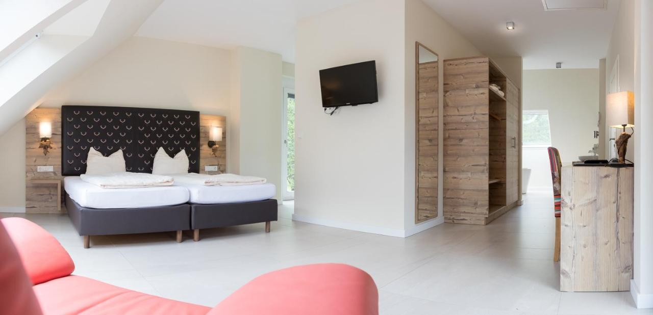 Landhotel Weihermuehle Thaleischweiler-Froschen Экстерьер фото