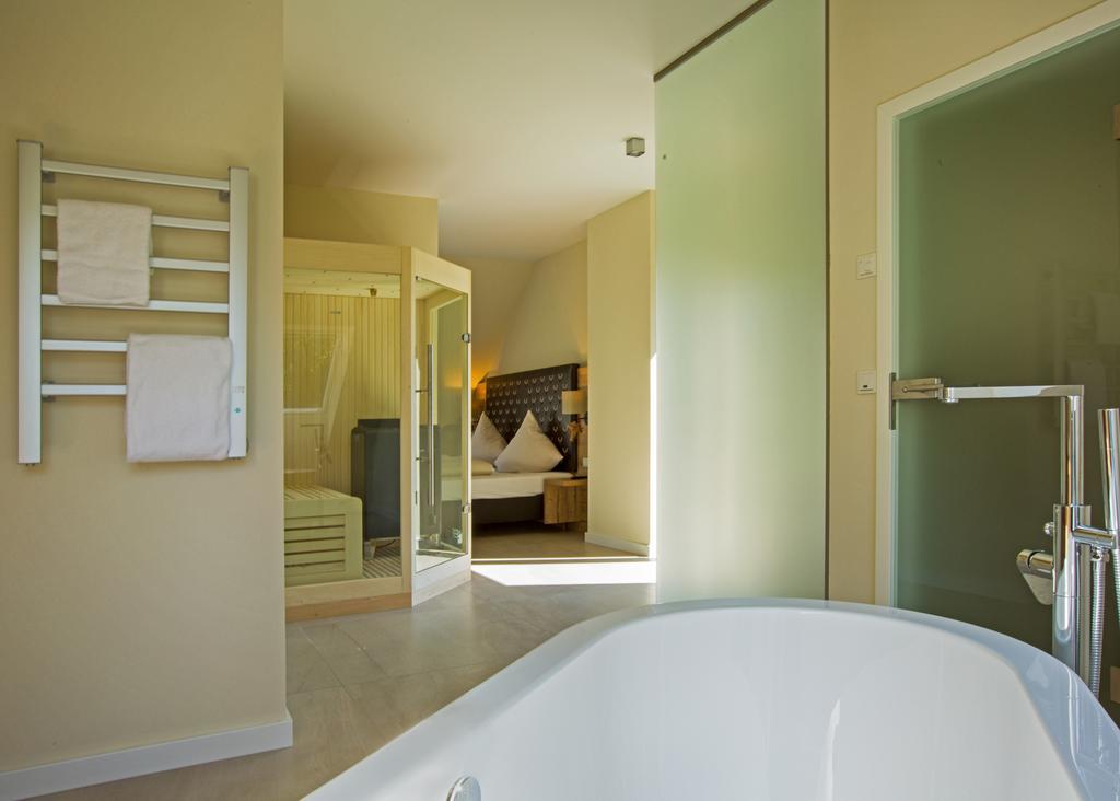 Landhotel Weihermuehle Thaleischweiler-Froschen Номер фото